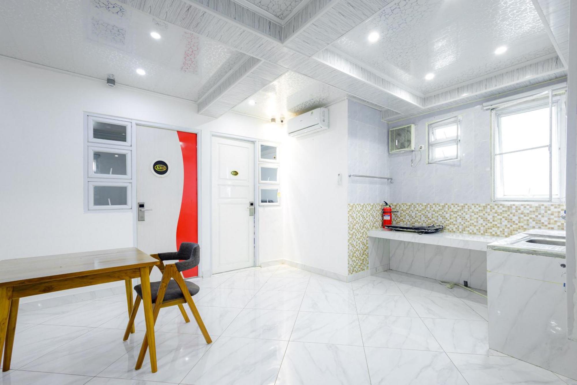 Urbanview Hotel Kota Tua Jakarta Luaran gambar